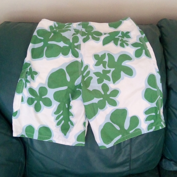 Like New Mens Mossimo Bathing Suit - Picture 2 of 5